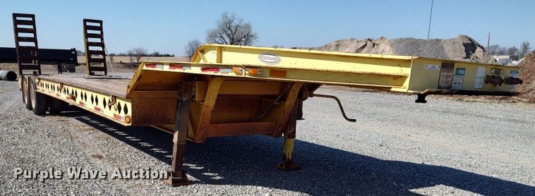 image for item JO9646 2004 Fontaine  equipment trailer