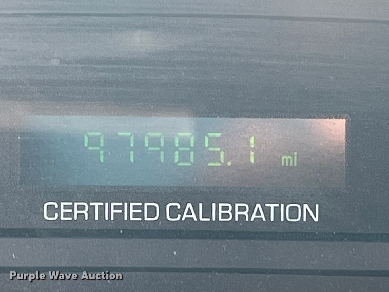 image for item JQ9023 2011 Ford Crown Victoria Police Interceptor