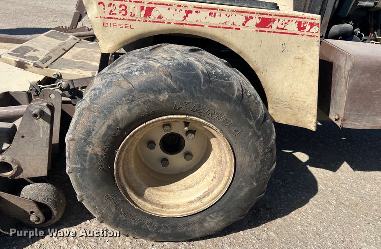 image for item JQ9024 Grasshopper 928D  ZTR lawn mower