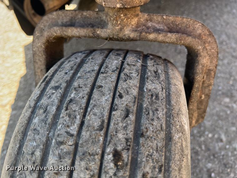 image for item JQ9025 Grasshopper 928D  ZTR lawn mower