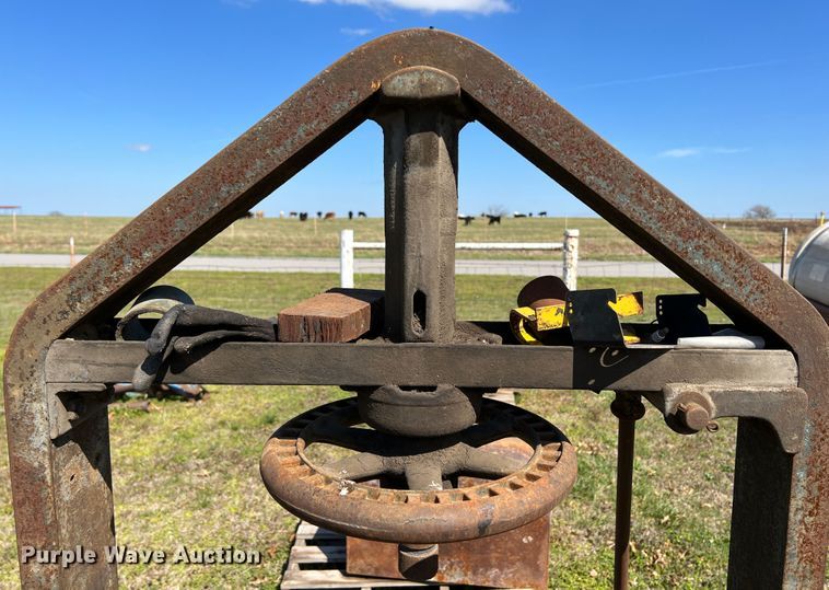 image for item JQ9026 Press