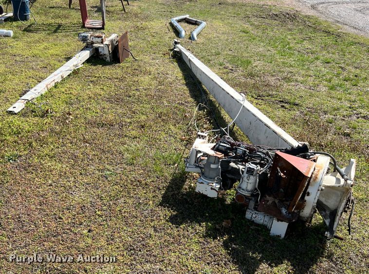 image for item JQ9027 (2) cranes