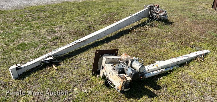 image for item JQ9027 (2) cranes