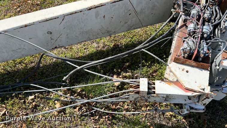 image for item JQ9027 (2) cranes