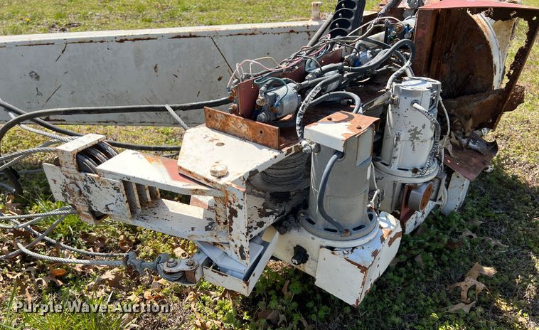 image for item JQ9027 (2) cranes