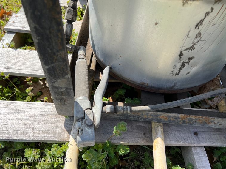 image for item JQ9030 (2) barrel pumps