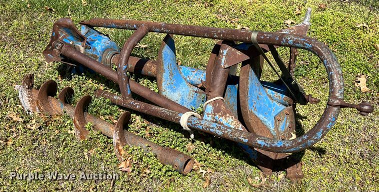 image for item JQ9031 Ford 903  post hole auger