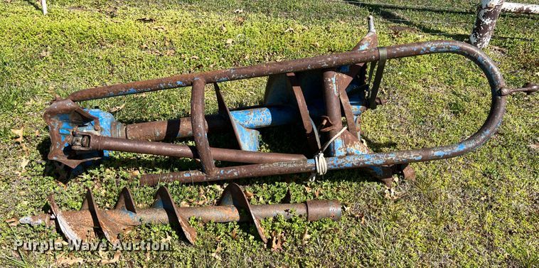 image for item JQ9031 Ford 903  post hole auger