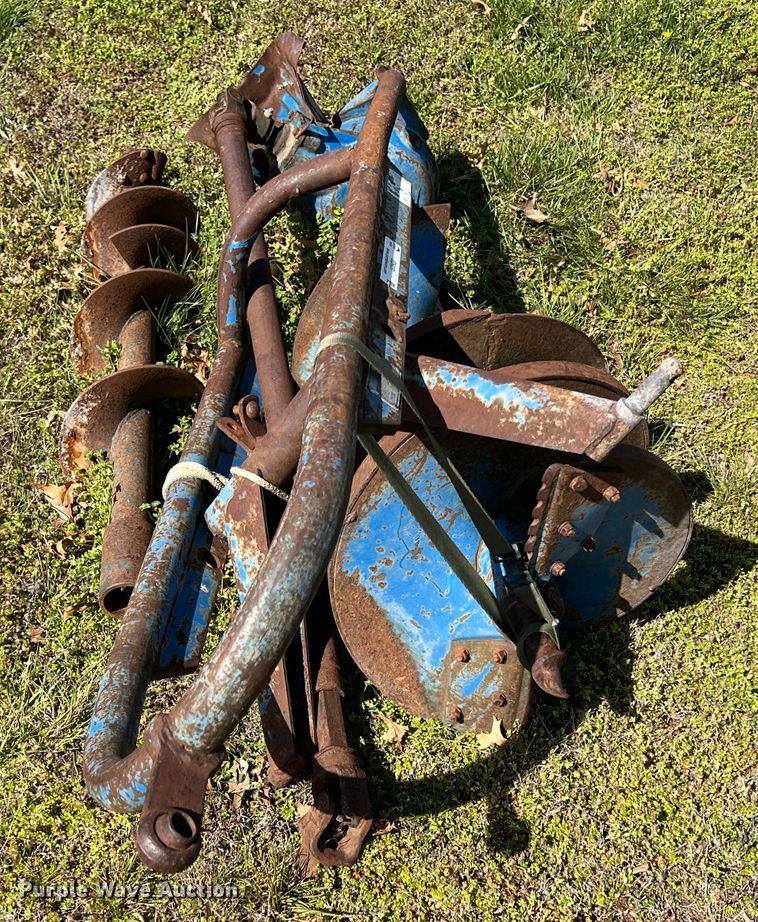 image for item JQ9031 Ford 903  post hole auger