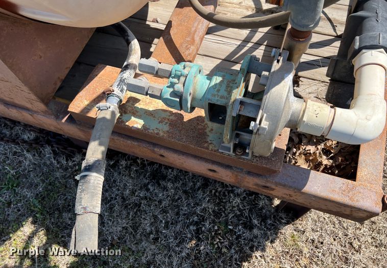 image for item JQ9034 (2) poly tanks