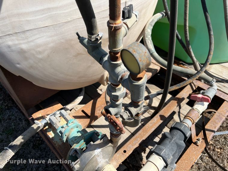 image for item JQ9034 (2) poly tanks