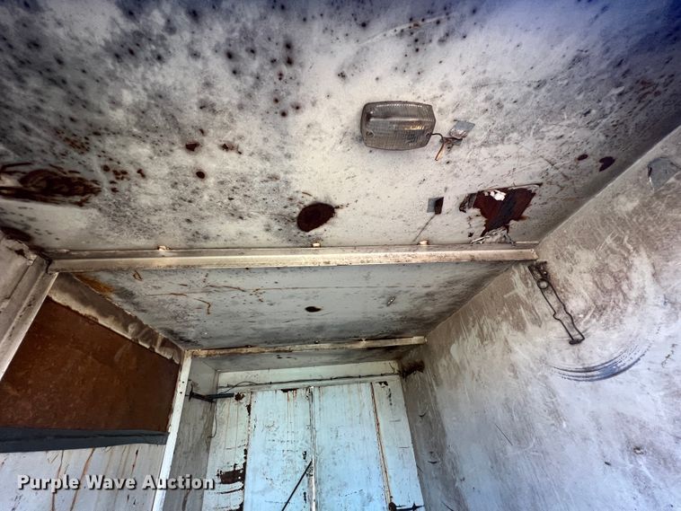 image for item JQ9035 Box bed