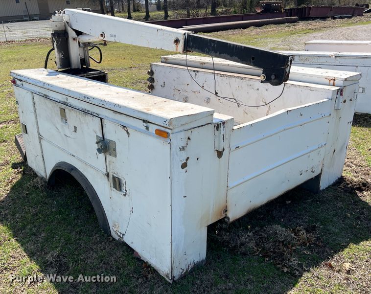 image for item JQ9036 Utility bed