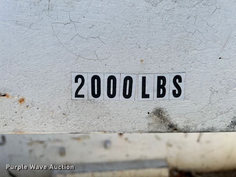 image for item JQ9036 Utility bed