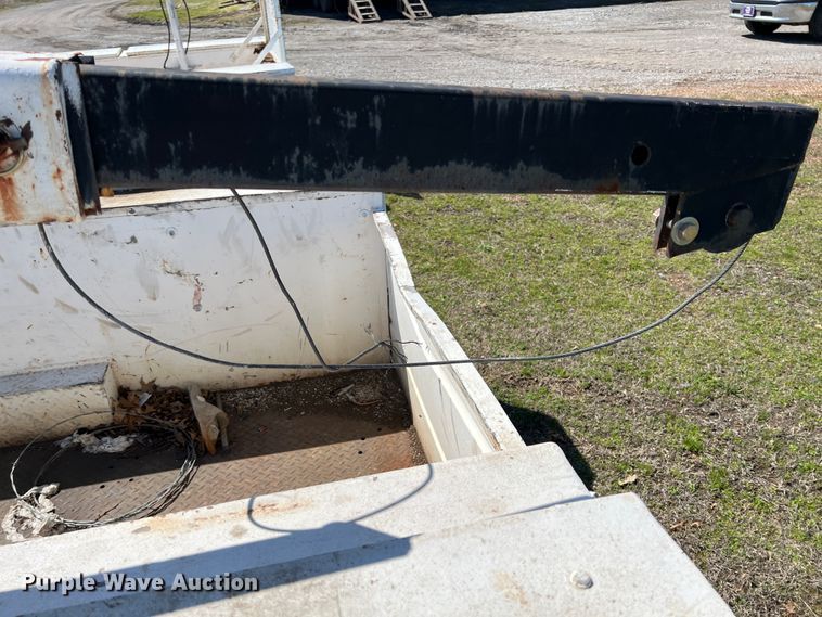 image for item JQ9036 Utility bed