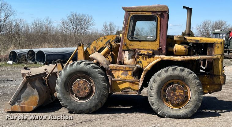 image for item JQ9039 1961 Caterpillar M944A  wheel loader