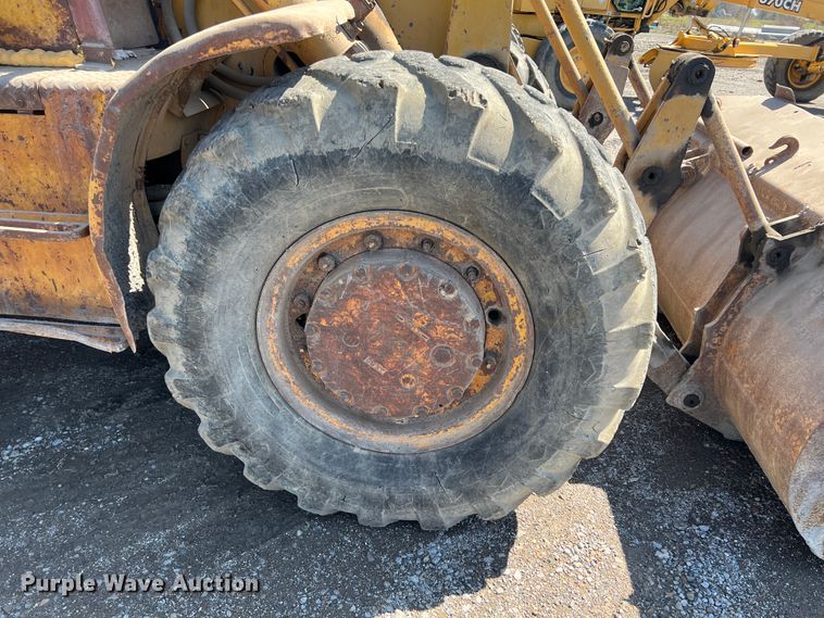 image for item JQ9039 1961 Caterpillar M944A  wheel loader