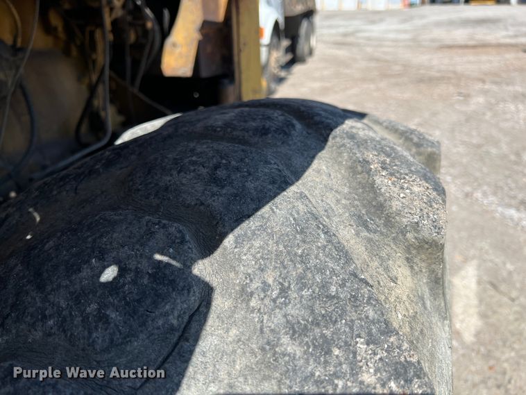 image for item JQ9039 1961 Caterpillar M944A  wheel loader