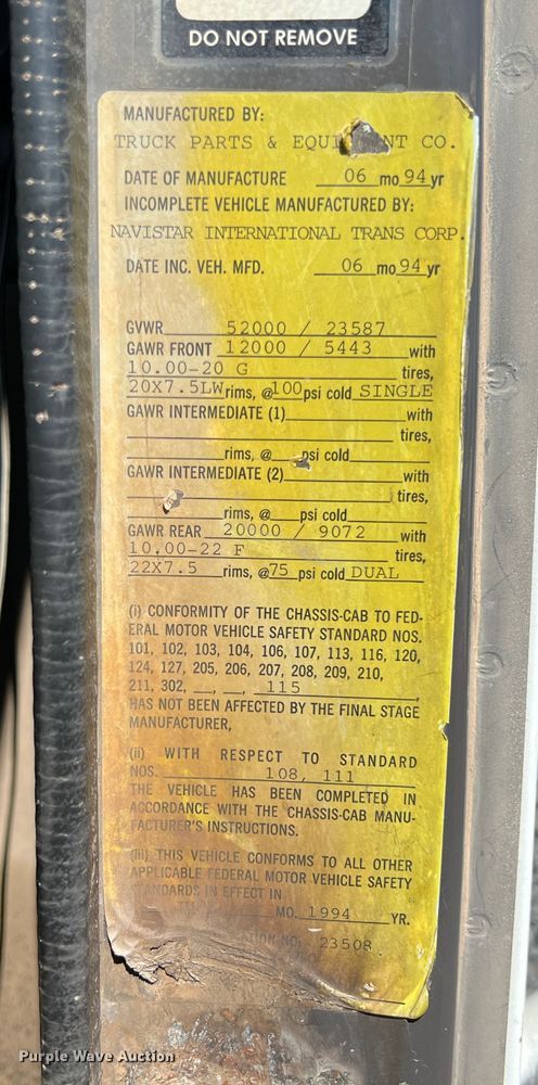 image for item JQ9041 1995 International 4900  dump truck