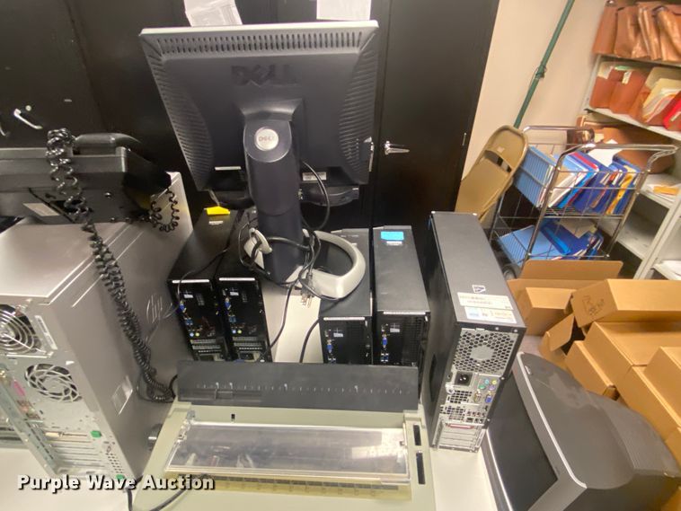 image for item JU9174 Office equipment