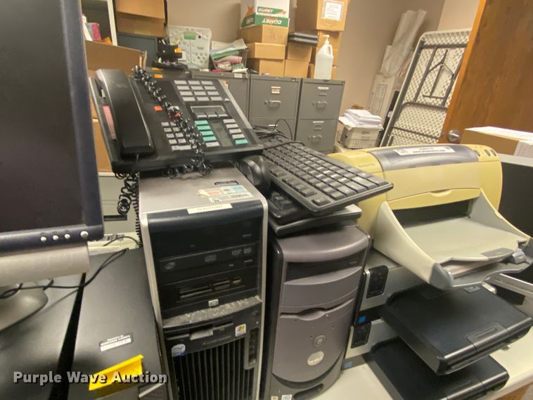 image for item JU9174 Office equipment