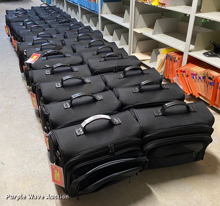 image for item JU9176 (32) computer cases