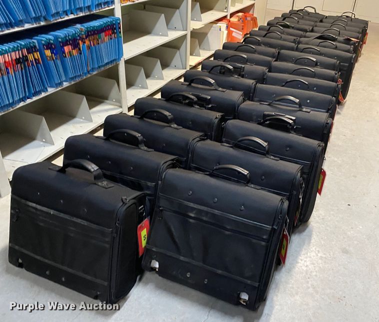 image for item JU9176 (32) computer cases