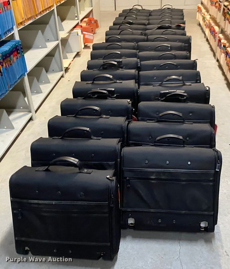 image for item JU9176 (32) computer cases
