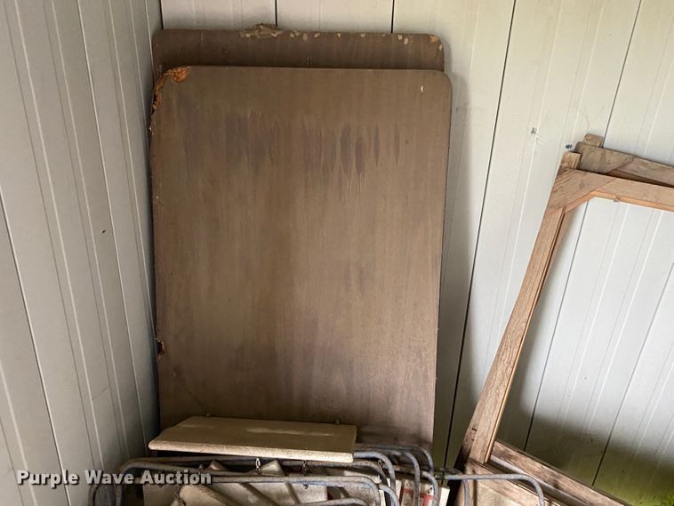 image for item JU9177 Voting equipment and supplies
