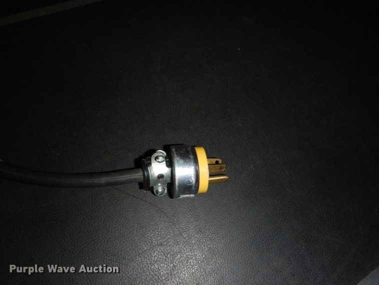 image for item KE9036 (2) CresCor hot boxes