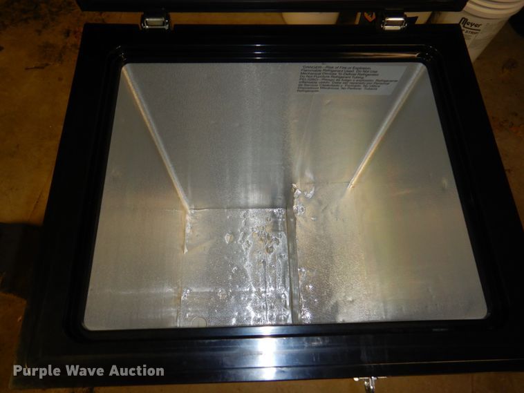 image for item KE9039 Arctic King  freezer