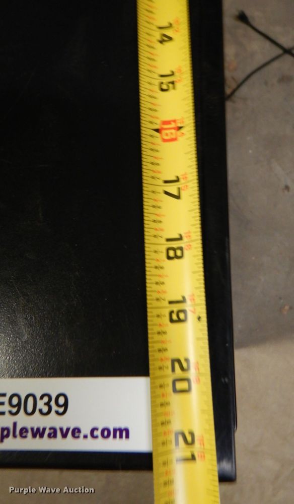 image for item KE9039 Arctic King  freezer