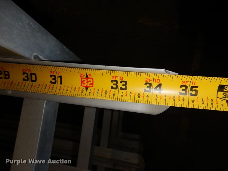 image for item KE9041 (2) aluminum racks