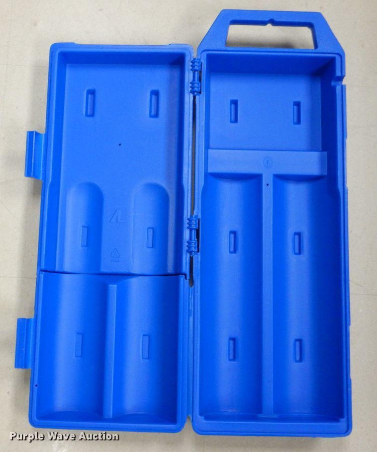 image for item KE9053 (2) gas calibration storage cases