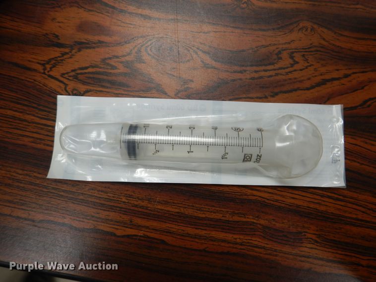 image for item KE9054 (112) syringes