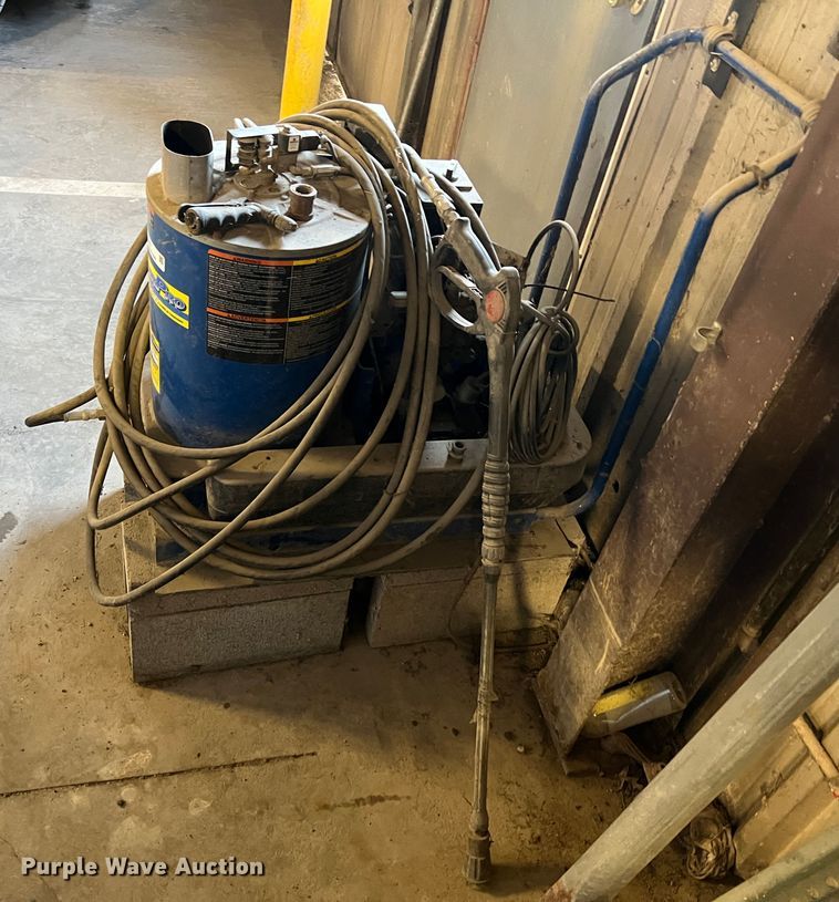 image for item KG9849 Napa PowerPro  pressure washer