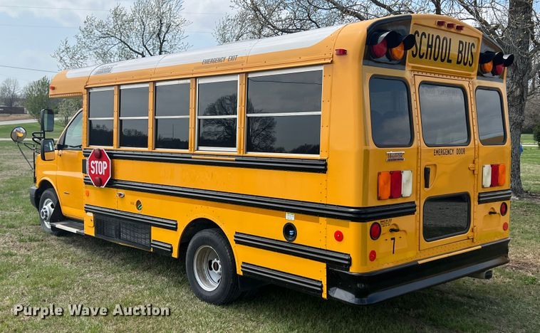 image for item KG9865 2012 GMC Savana  school bus