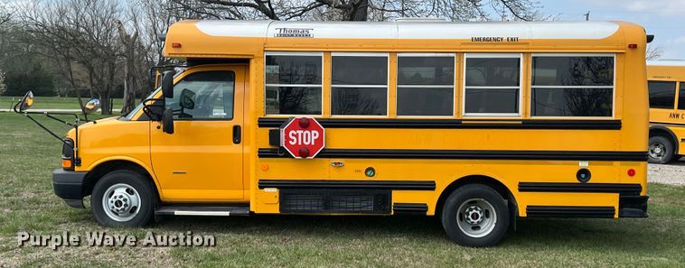 image for item KG9865 2012 GMC Savana  school bus