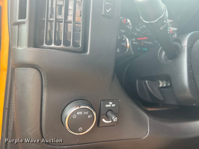 image for item KG9866 2012 GMC Savana  school bus