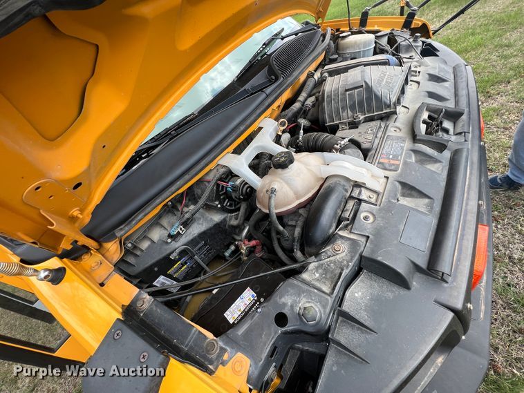 image for item KG9866 2012 GMC Savana  school bus