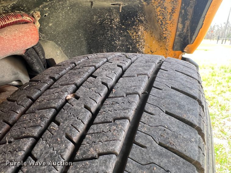 image for item KG9866 2012 GMC Savana  school bus