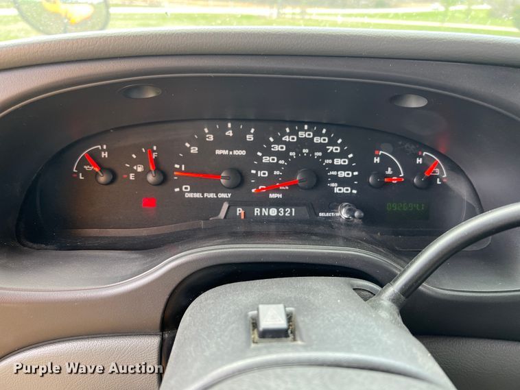 image for item KG9867 2005 Ford E450  school bus