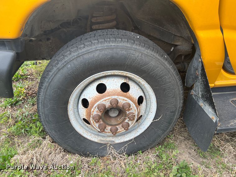 image for item KG9868 2007 Ford E450  school bus