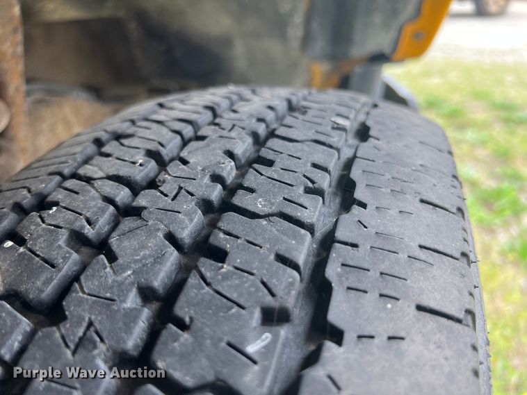 image for item KG9868 2007 Ford E450  school bus