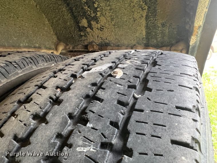 image for item KG9868 2007 Ford E450  school bus