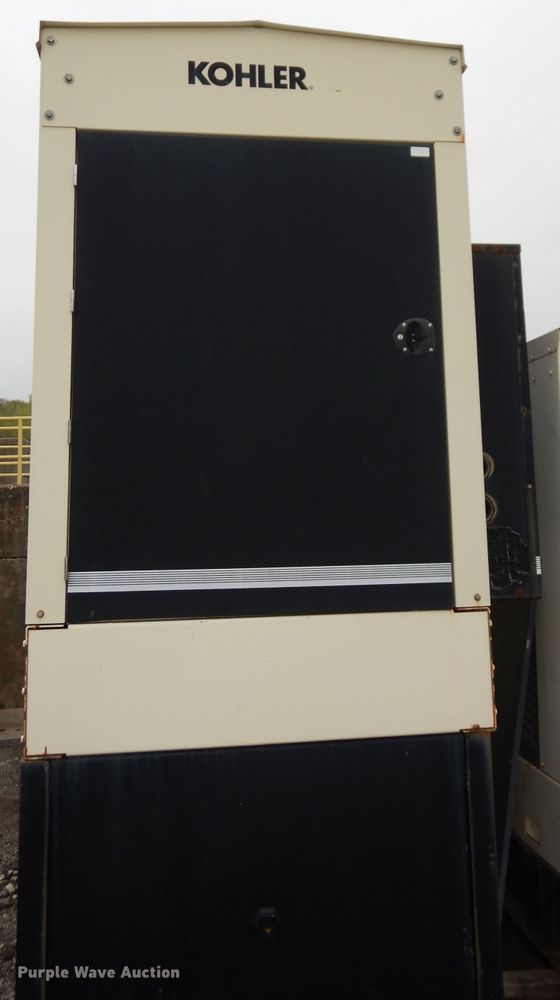 image for item KM9509 2007 Kohler 400  generator