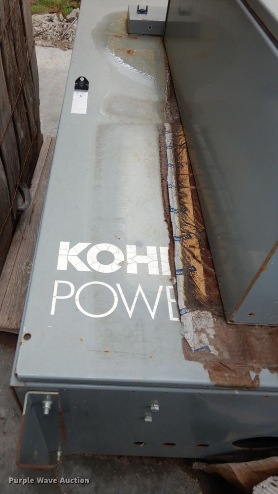 image for item KM9509 2007 Kohler 400  generator