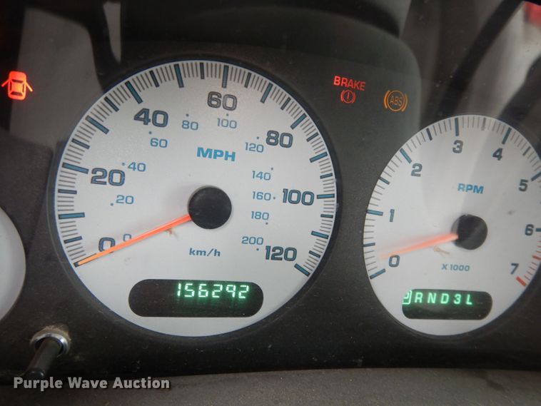 image for item KM9523 2003 Dodge Caravan Sport  SUV