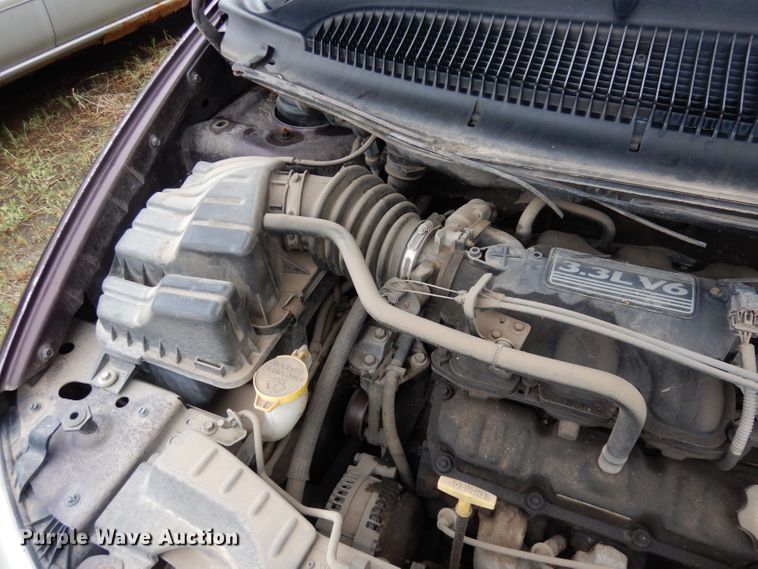 image for item KM9523 2003 Dodge Caravan Sport  SUV