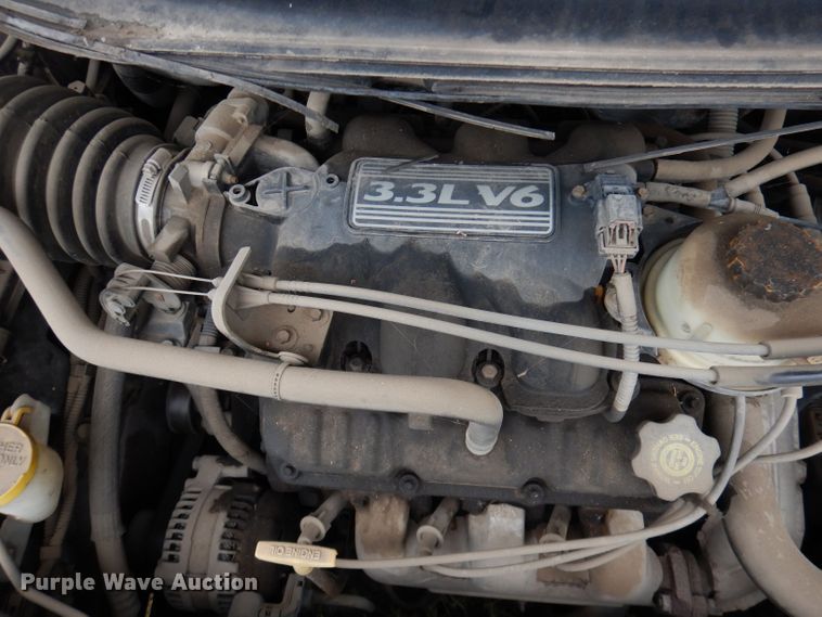 image for item KM9523 2003 Dodge Caravan Sport  SUV